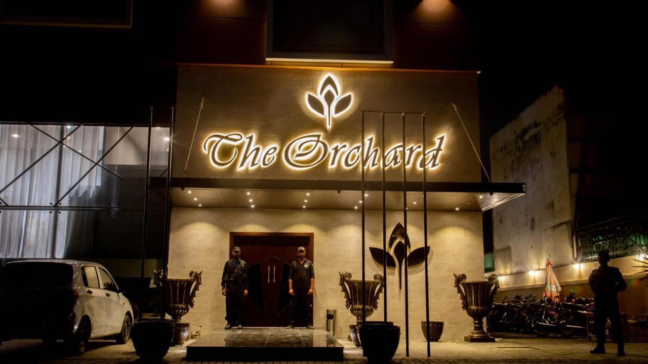 The Orchard Hotel Lahore Buitenkant foto