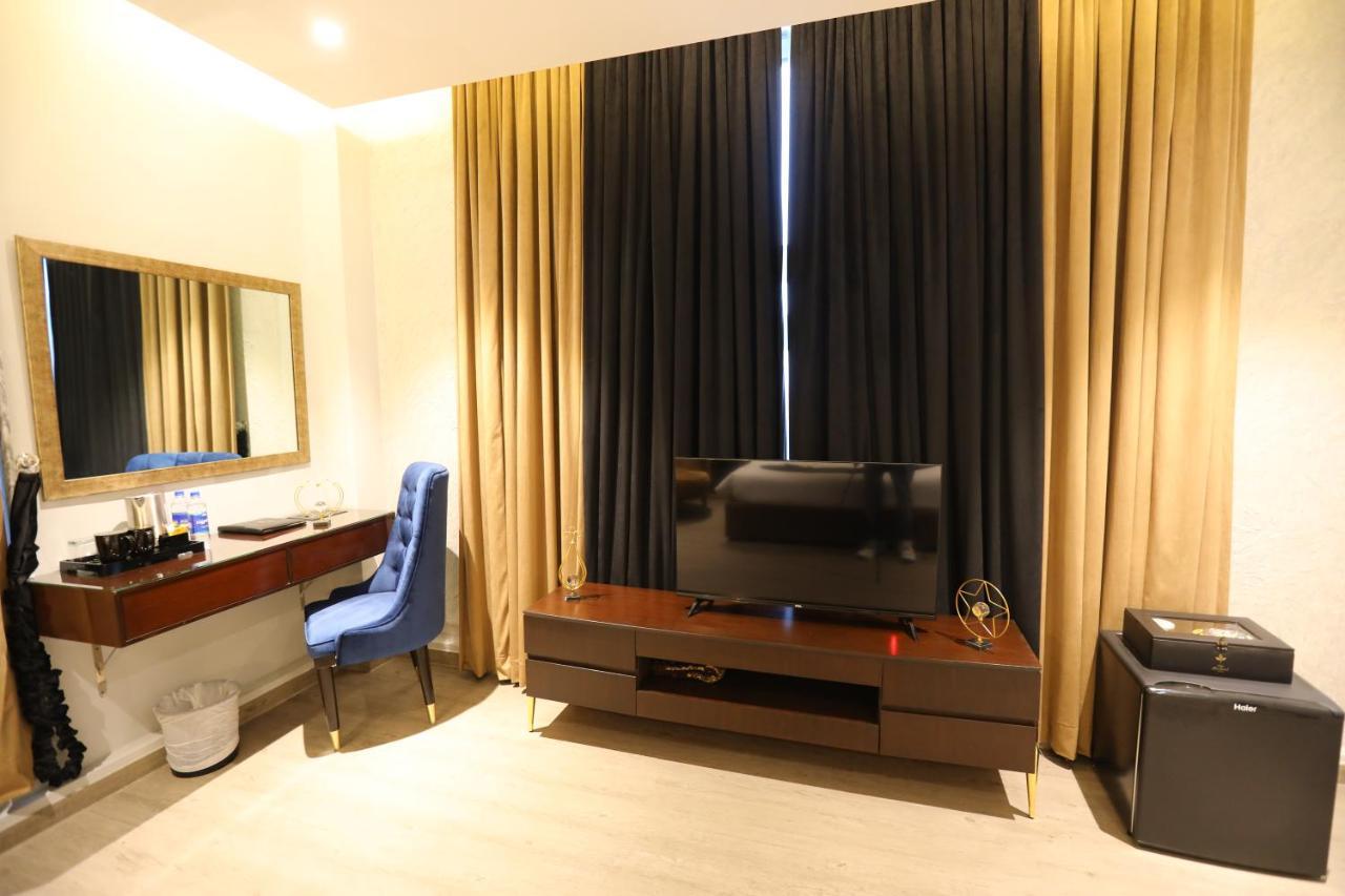 The Orchard Hotel Lahore Buitenkant foto